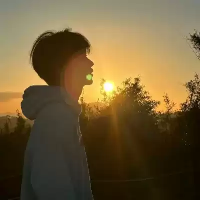 沈忆山